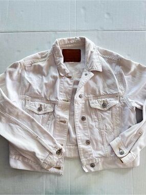 American Eagle Outfitters white Denim Jacket